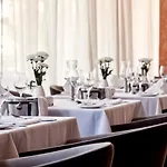 Atlantica Bay - Adults Only לימסול