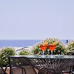 מלון Atlantica Bay - Adults Only לימסול