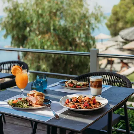 מלון Atlantica Bay - Adults Only 4*