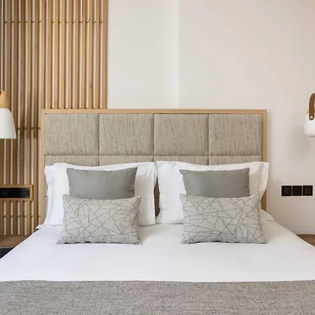 Atlantica Bay - Adults Only Hotel Limassol