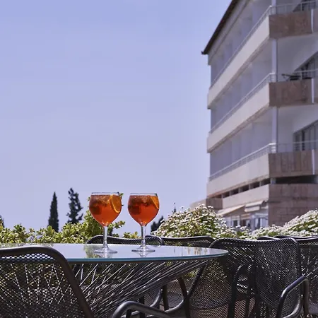 Atlantica Bay - Adults Only Otel Limasol