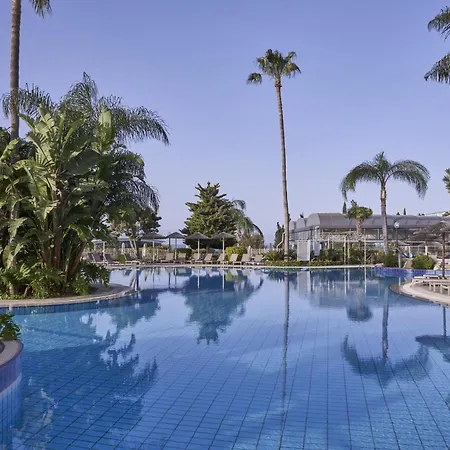 Atlantica Bay - Adults Only Limasol