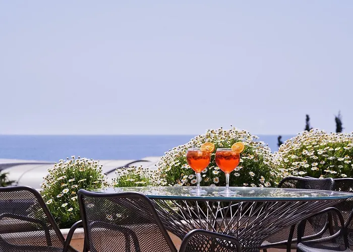 Hotel Atlantica Bay - Adults Only Lemesos