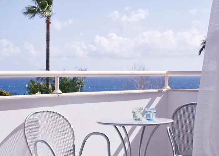 Atlantica Bay - Adults Only Hotel