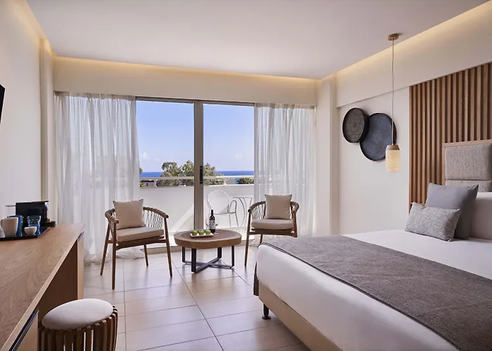 Hotel Atlantica Bay - Adults Only Limassol